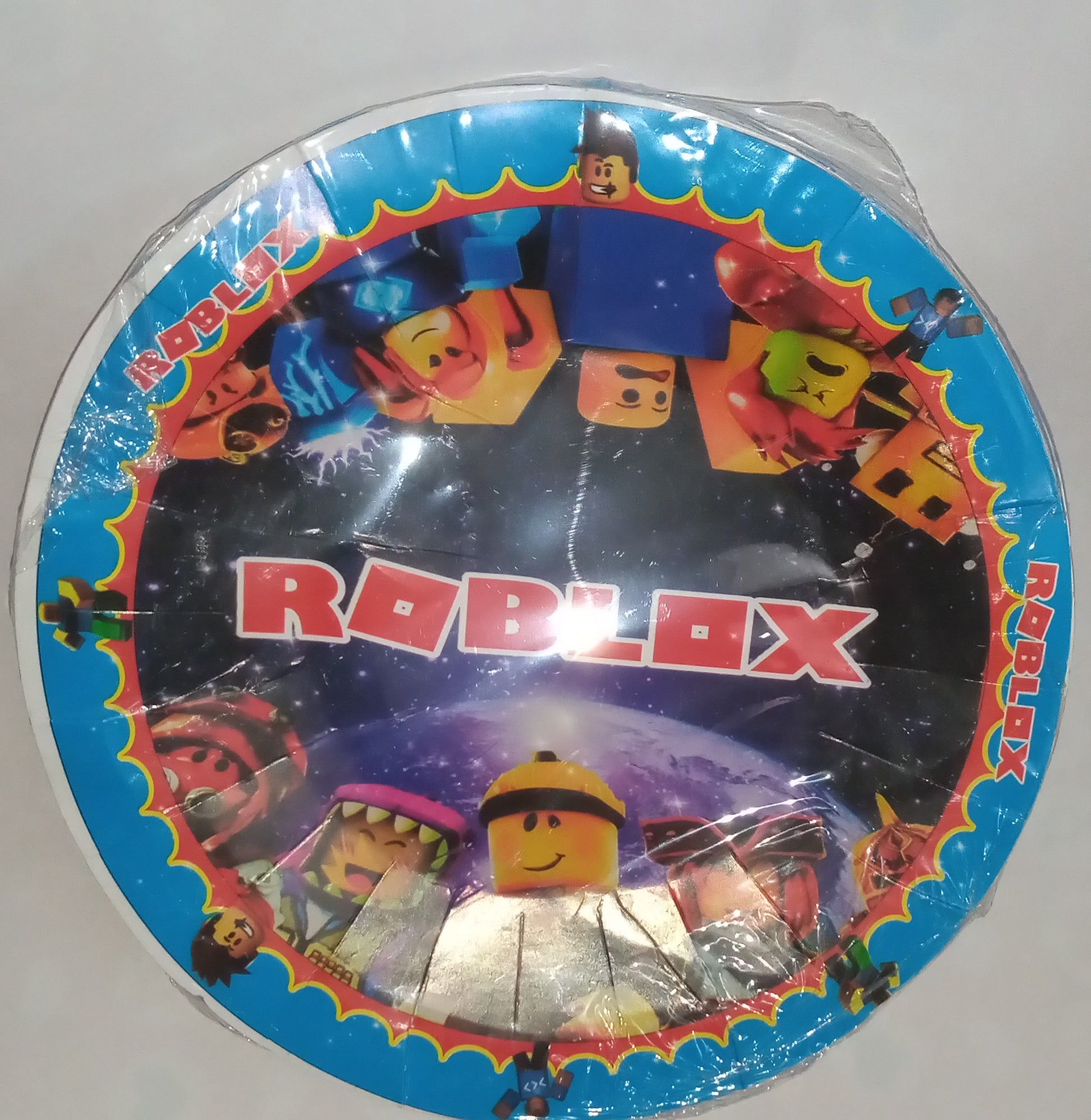 plato de personajes