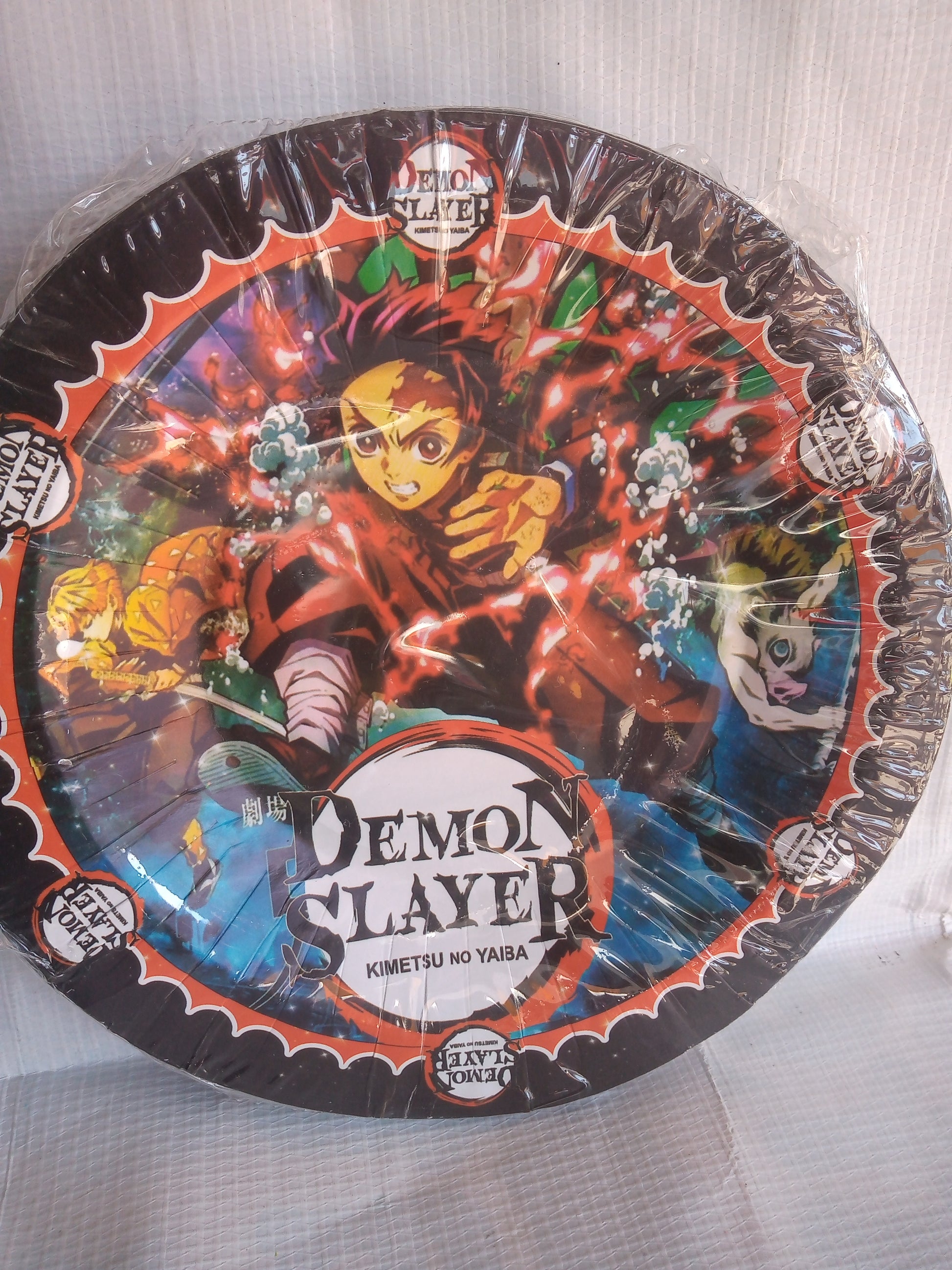 plato de personajes