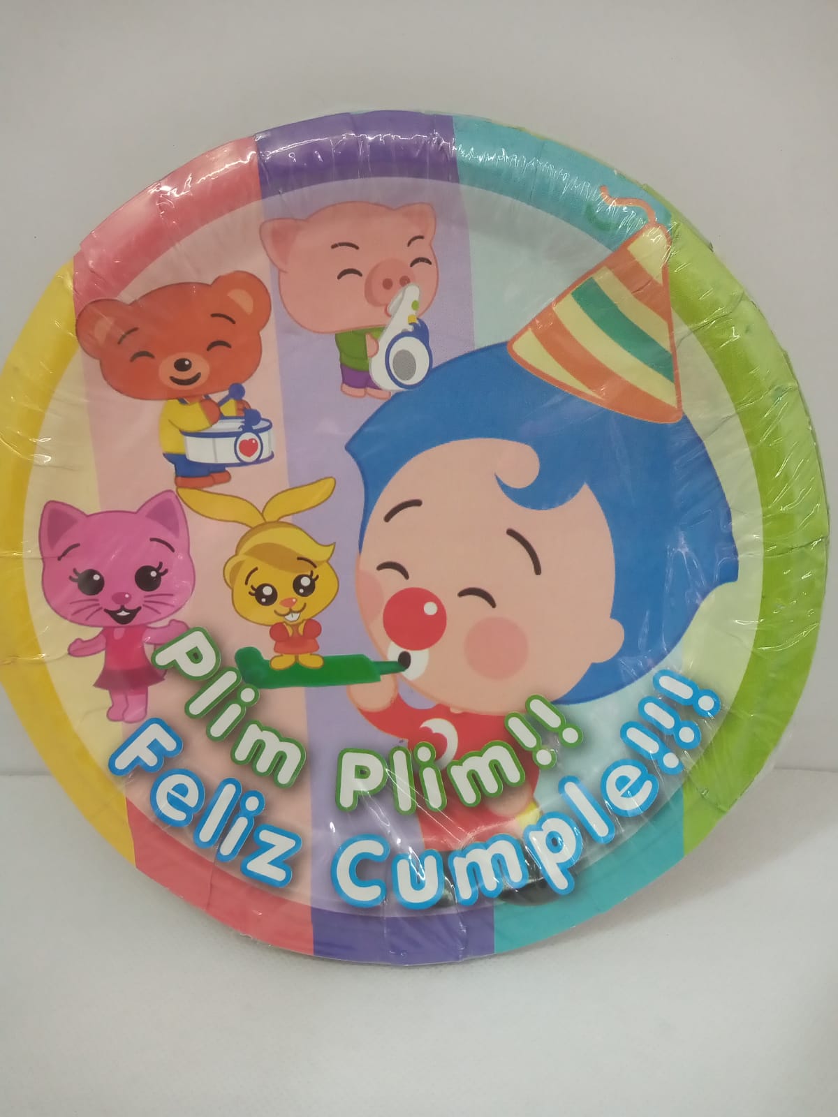 plato de personajes