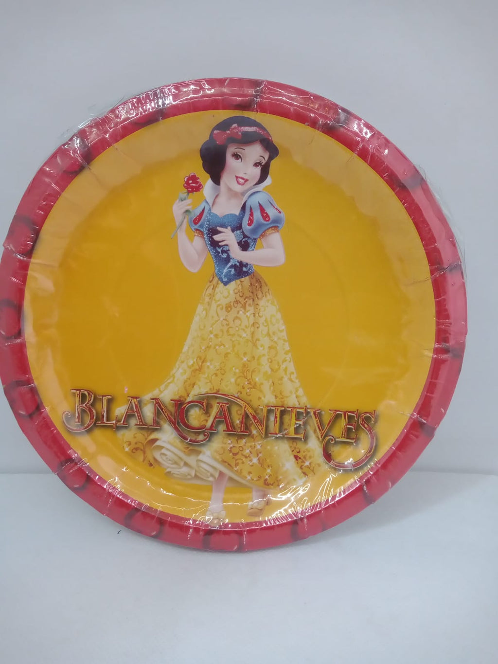 plato de personajes