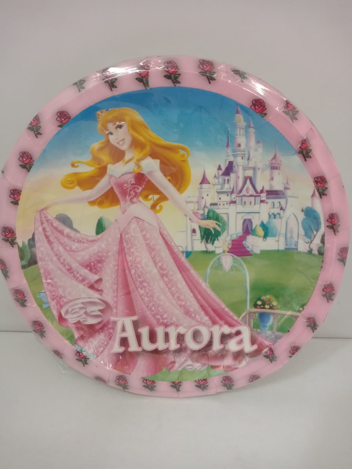 plato de personajes