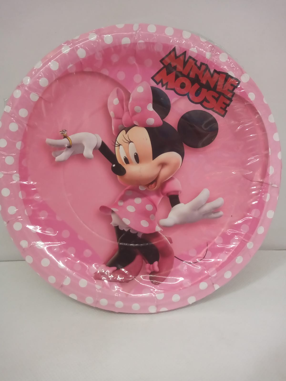 plato de personajes