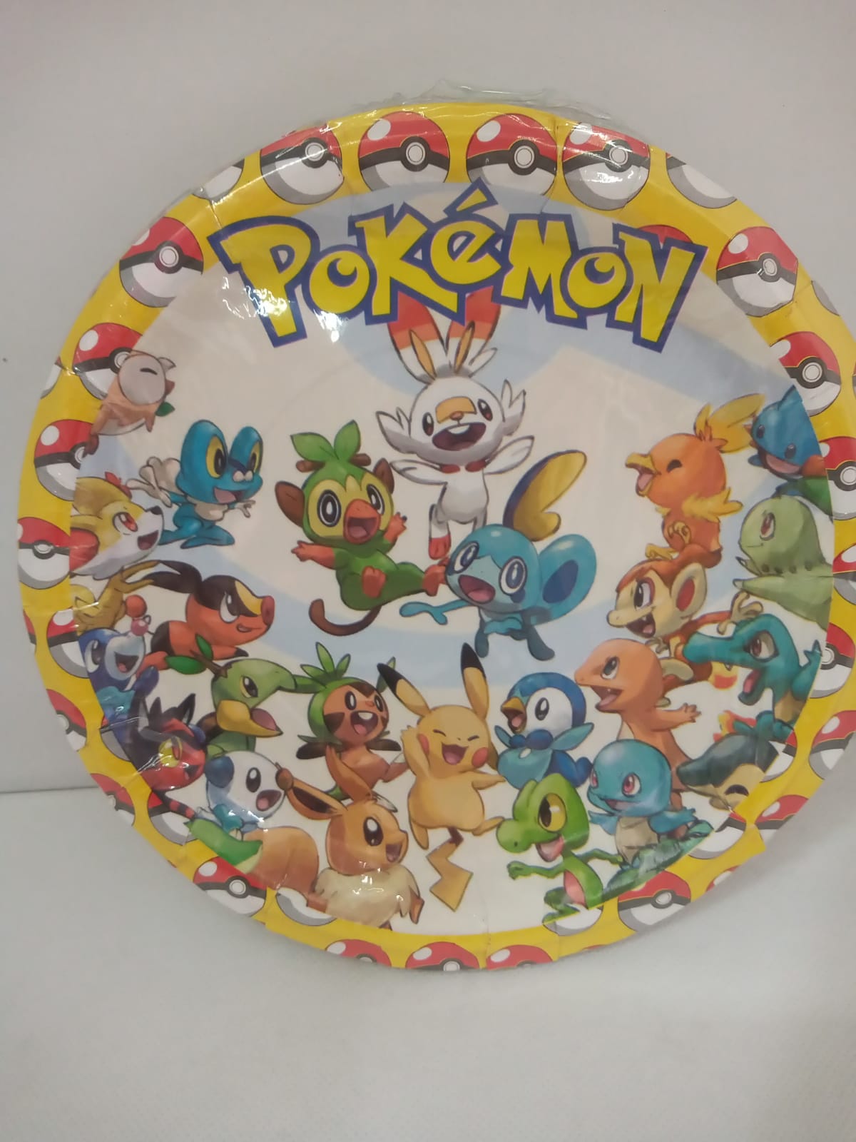 plato de personajes